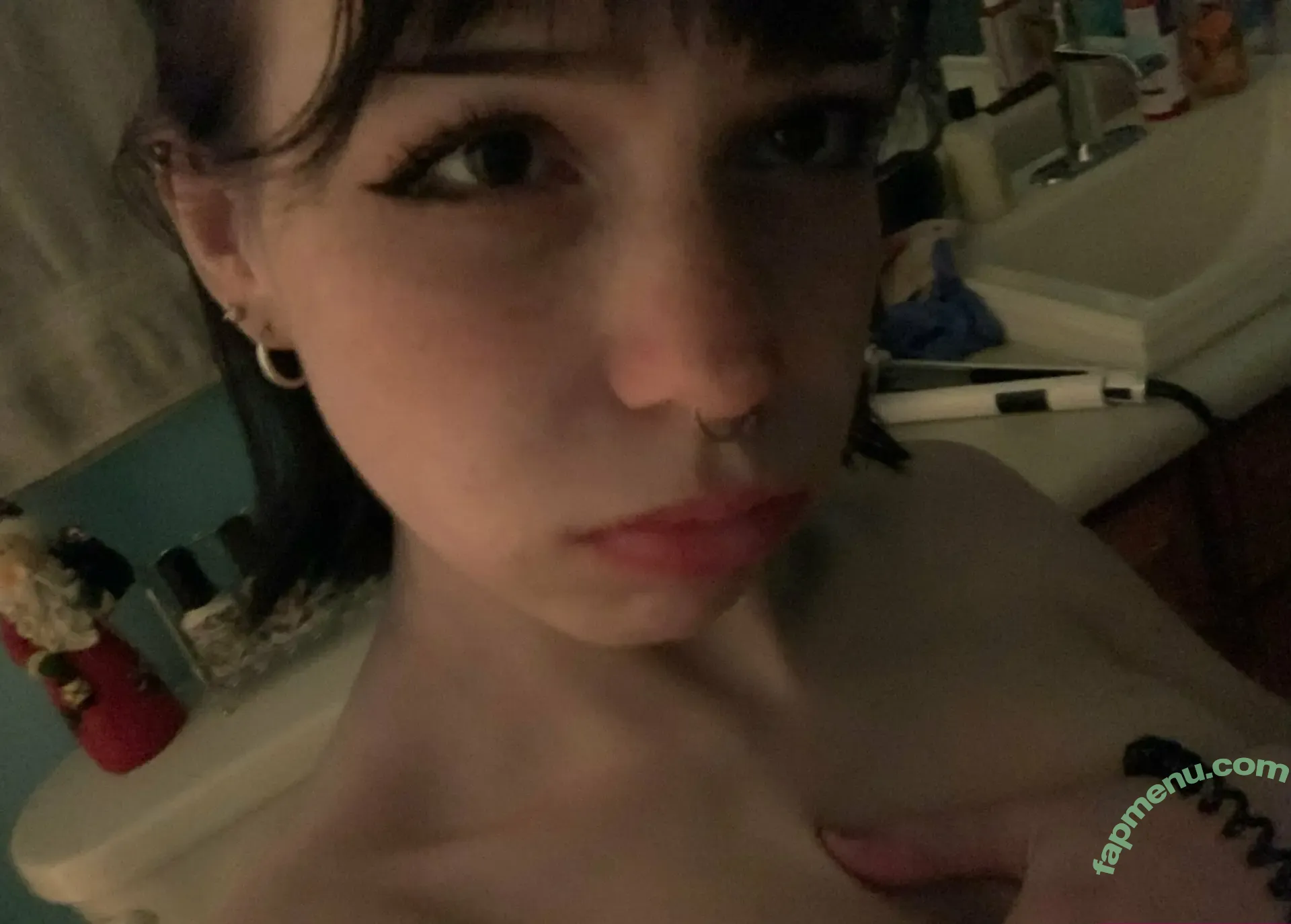 slimysaladfingers nude photo #0025 (slimysalads)