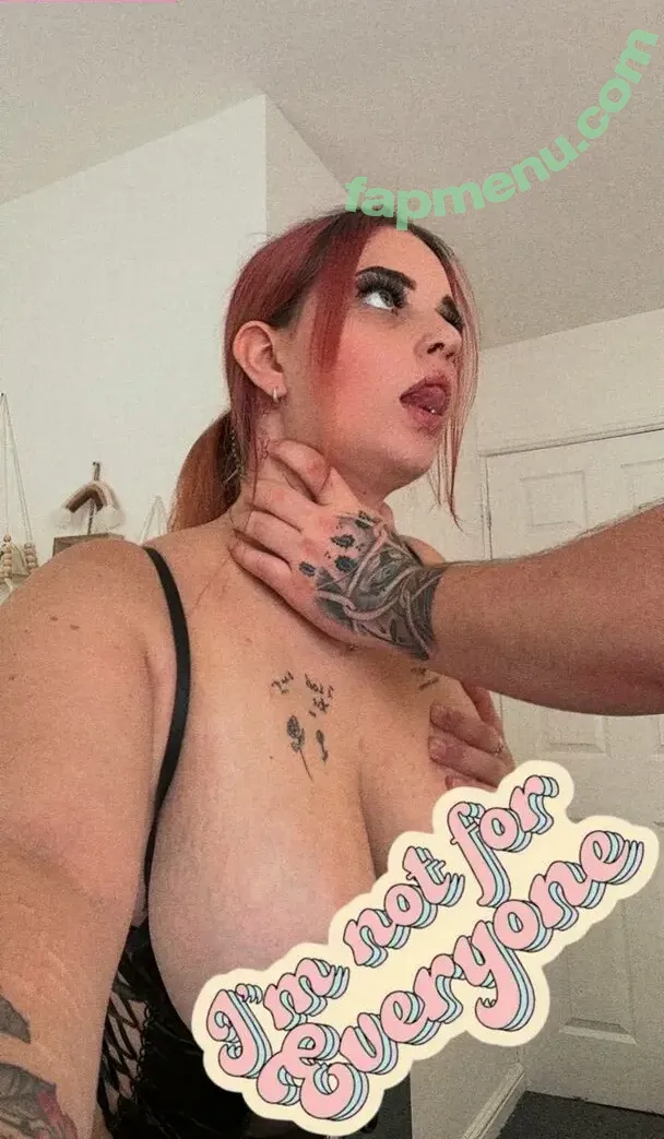 SlxtForBecca nude photo #0017 (Becca Hextall)