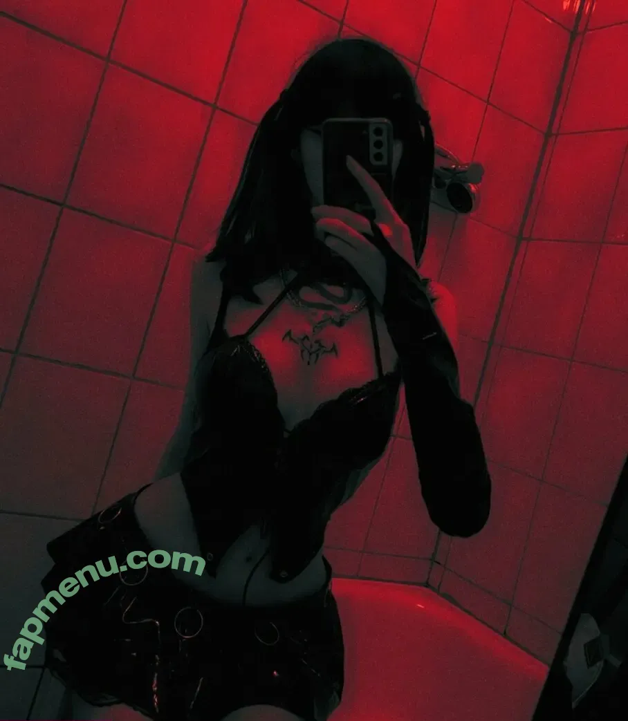 Sm0ltiddym0thgf nude photo #0010 (Sm0ltiddym0thgf)