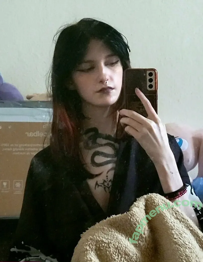 Sm0ltiddym0thgf nude photo #0017 (Sm0ltiddym0thgf)