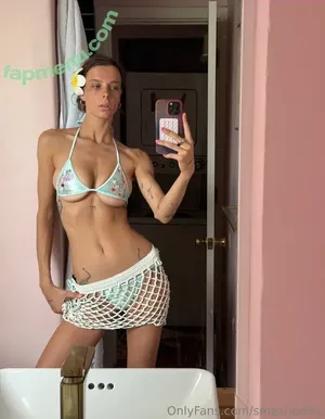  nude photo #0008