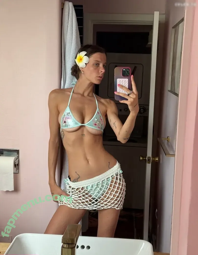 Smashedely nude photo #0030 (Smashedely)