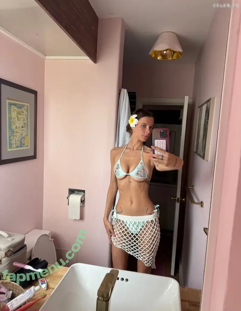 Smashedely nude photo #0040 (Smashedely)