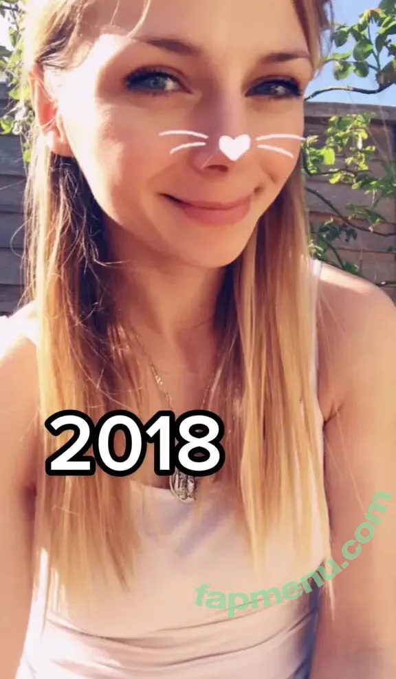 SmileyDani158 nude photo #0203 (Danuisa Grudzinska / danusiagrudzinska)