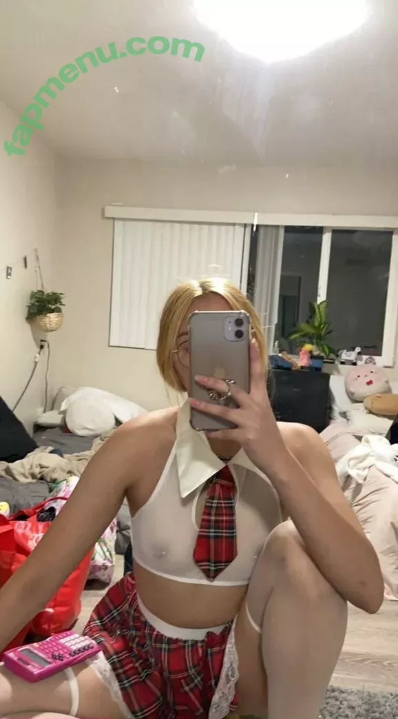 Smolbabie nude photo #0001 (Smolbabie)