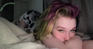 smolmillfy / smolnfloofy nude photo #0022