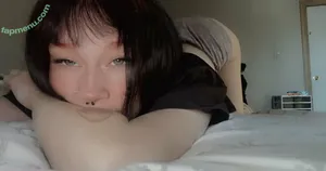 smolmillfy / smolnfloofy nude photo #0029
