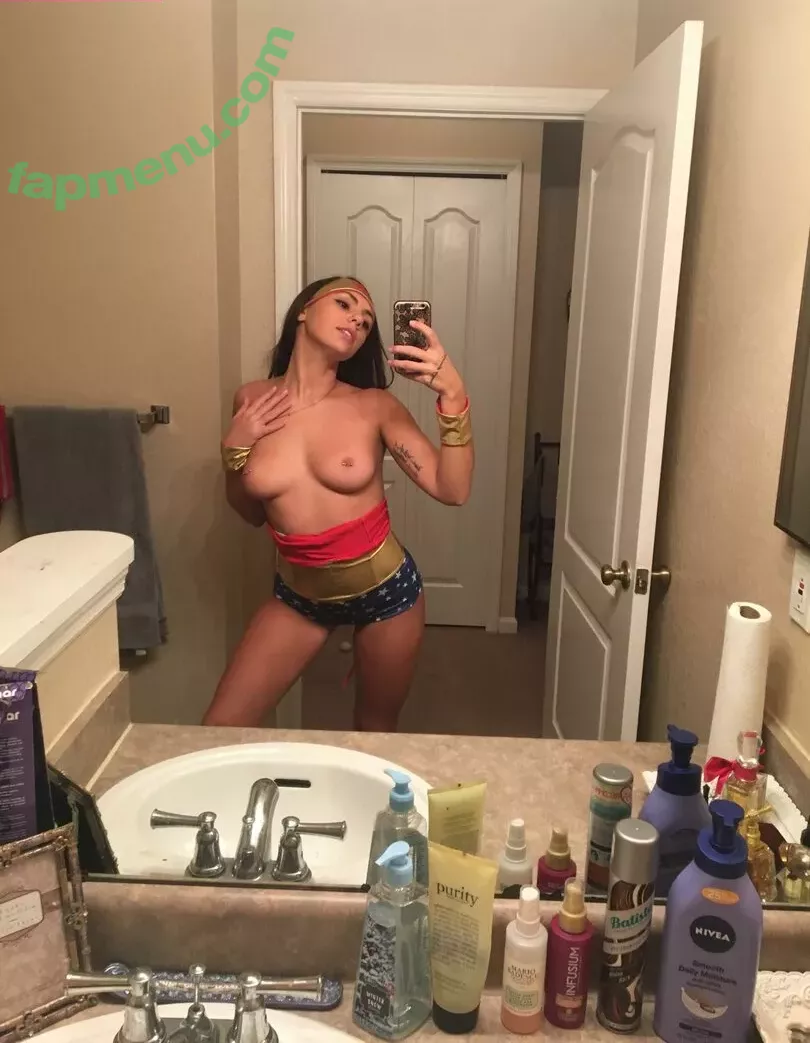 SmttenKitten nude photo #0012 (Littlemiss28 / Molly Maeve / mollymaeve / mollymaeve_)