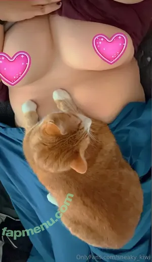 sneaky_kiwi / reel nude photo #0001