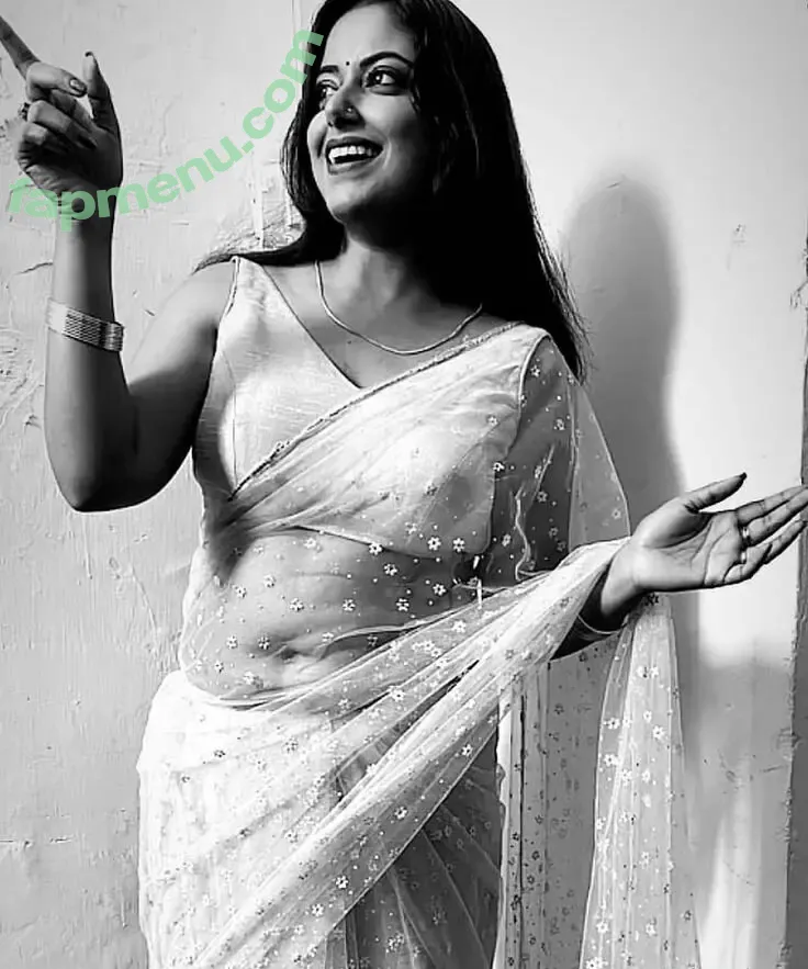 Sneha Paul nude photo #0010 (Sneha Paul)