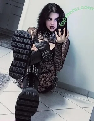 Snippycosplay nude photo #0040