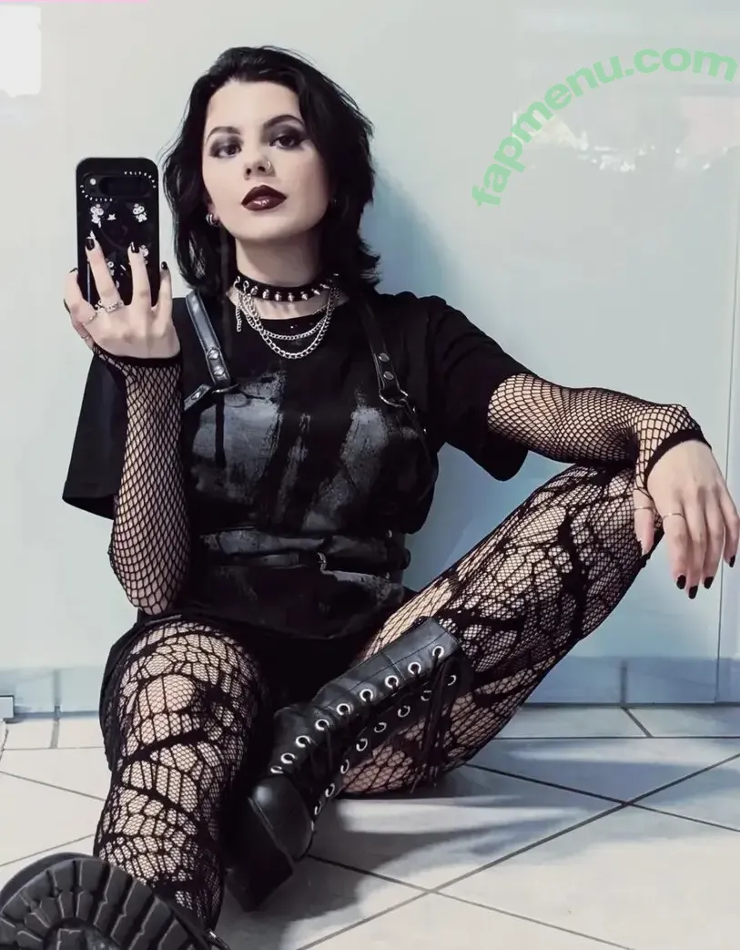 Snippycosplay nude photo #0031 (Snippycosplay)