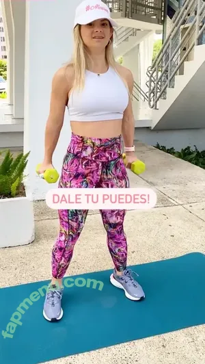  nude photo #0002