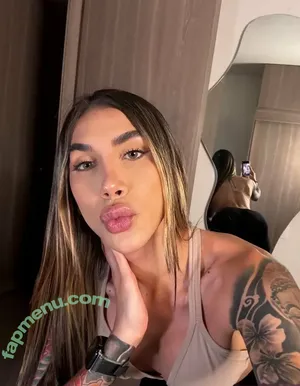 Sofia Arango / sofiaaarango / sofiaarango04 nude photo #0126