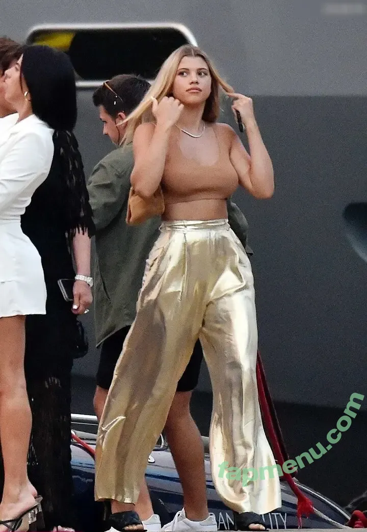 Sofia Richie nude photo #0631 (sofiarichie)