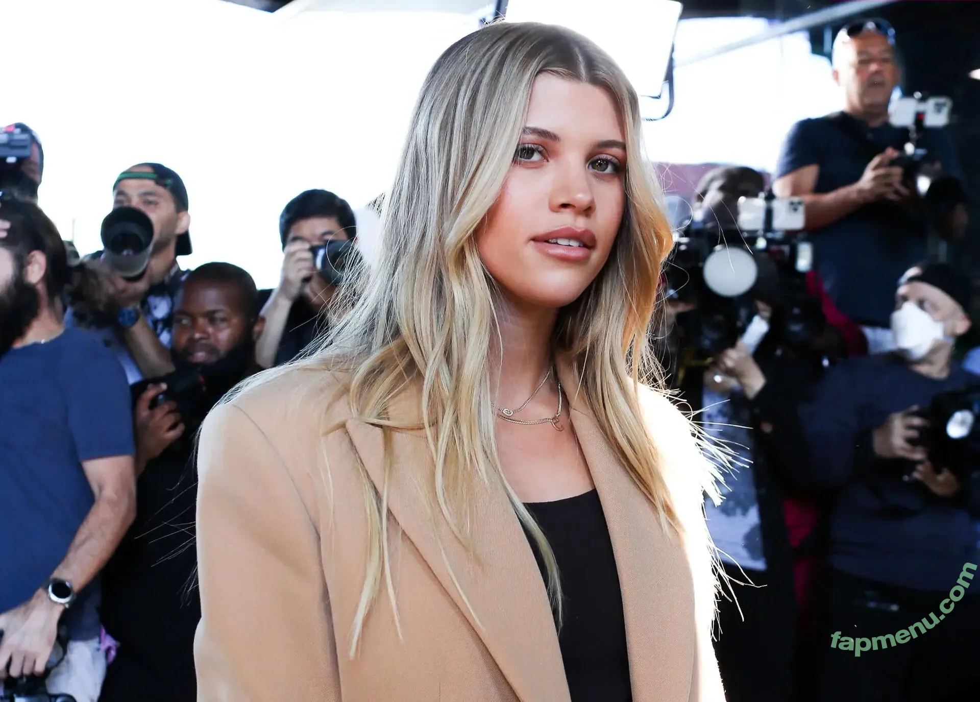 Sofia Richie nude photo #0660 (sofiarichie)