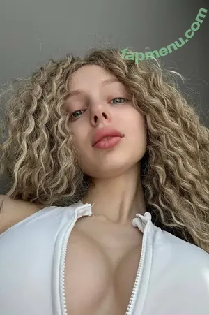 sofiaaamillerrr / sofiaamiller_ nude photo #0050