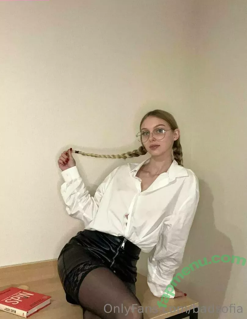 sofiaaaparker nude photo #0004 (sofiaaaparkerlife)