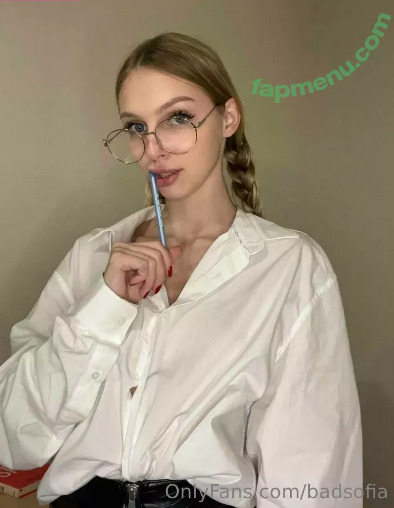 sofiaaaparker nude photo #0005 (sofiaaaparkerlife)