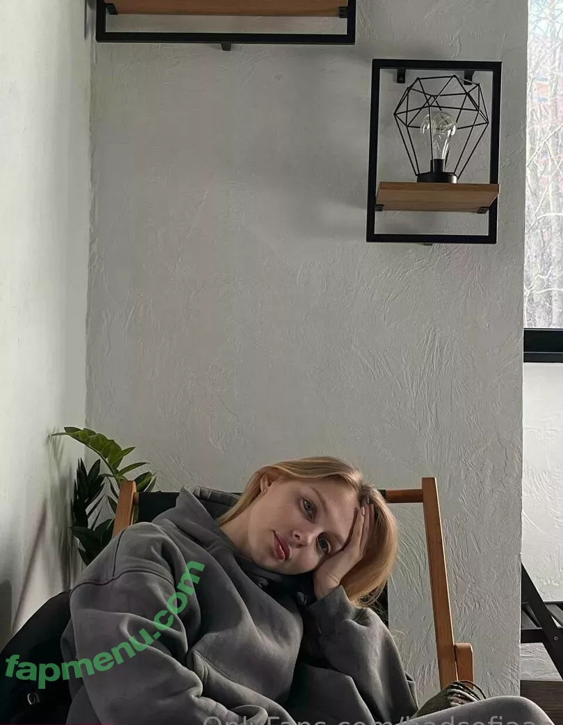 sofiaaaparker nude photo #0044 (sofiaaaparkerlife)