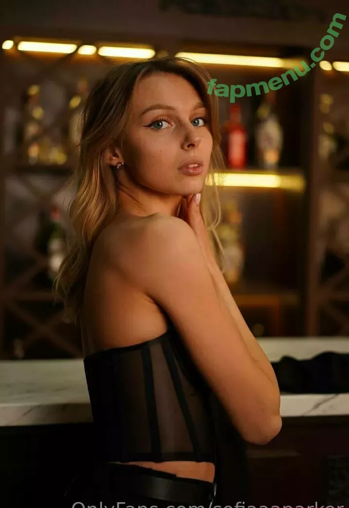 sofiaaaparker nude photo #0079 (sofiaaaparkerlife)