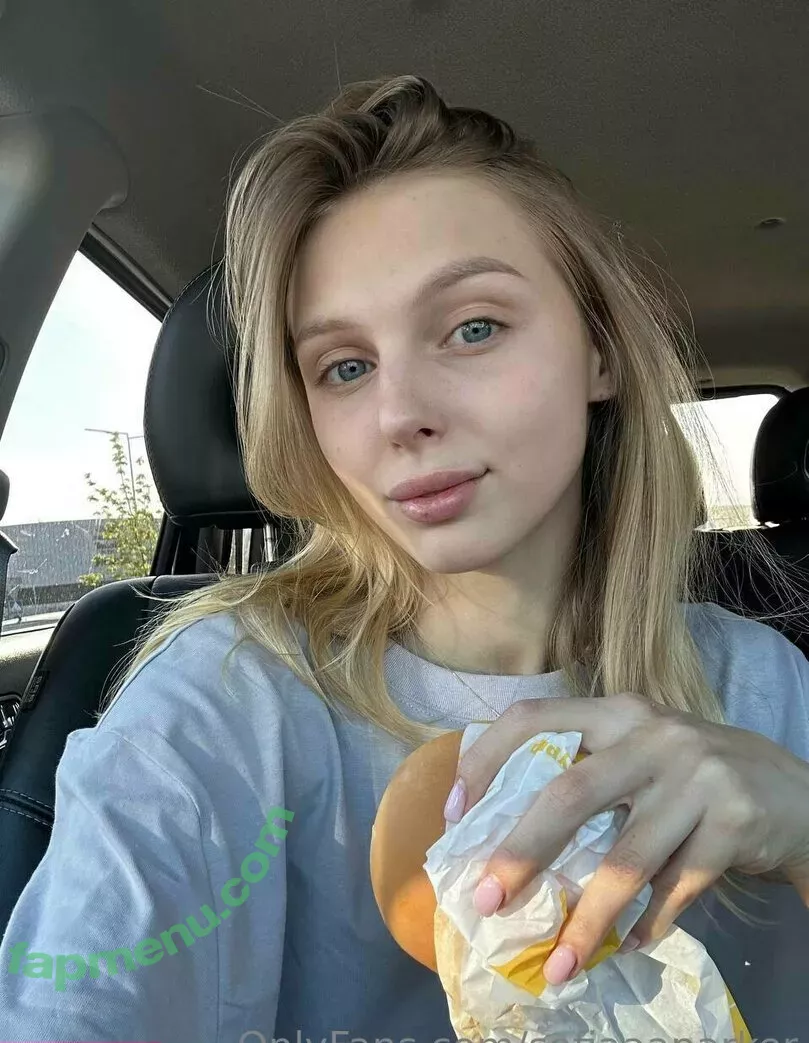 sofiaaaparker nude photo #0090 (sofiaaaparkerlife)