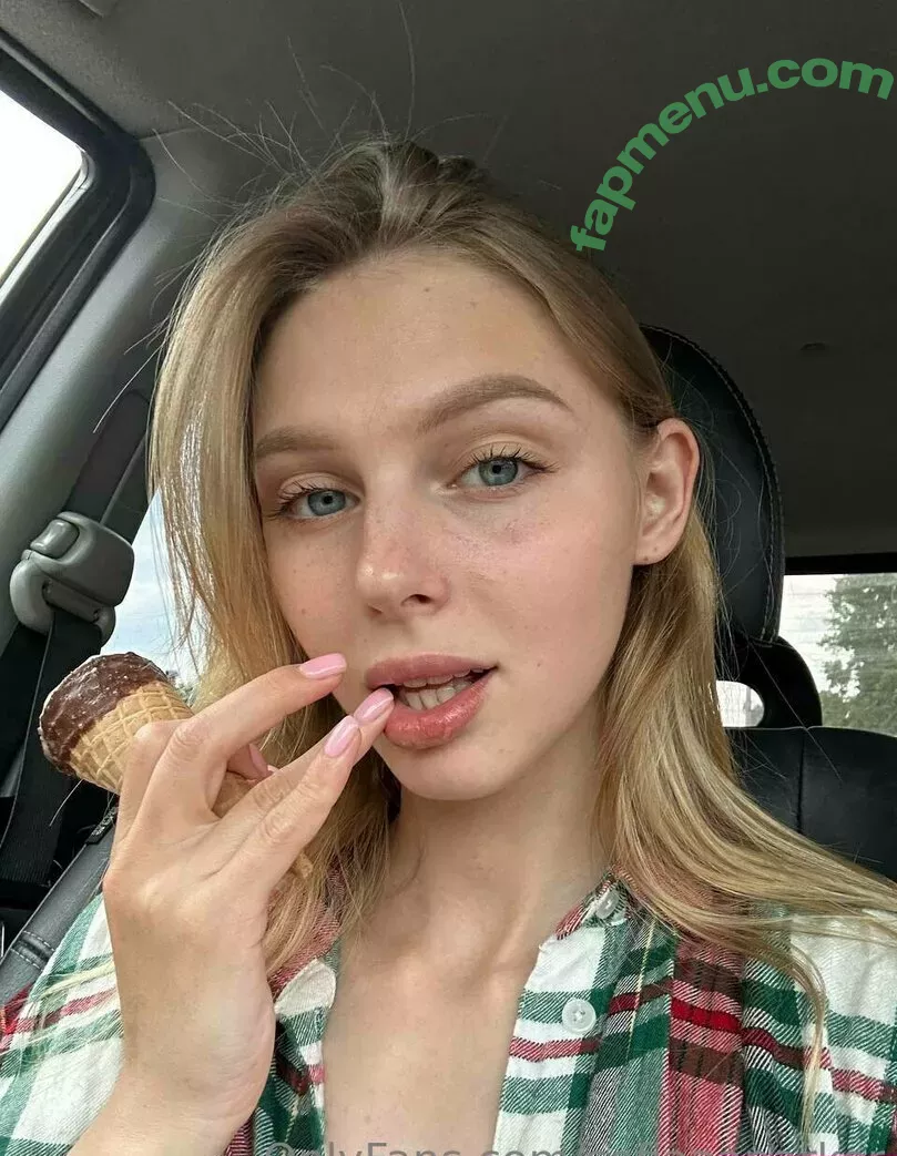 sofiaaaparker nude photo #0109 (sofiaaaparkerlife)