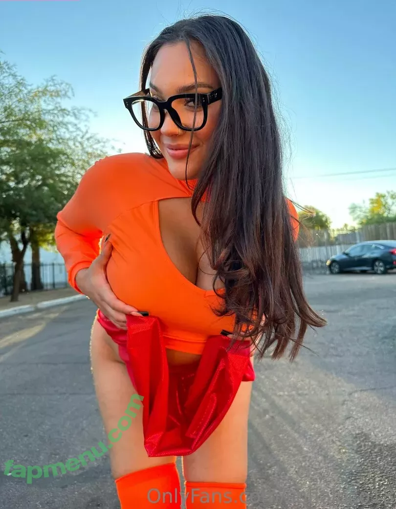 sofialoco18 nude photo #0003 (sofyloco)