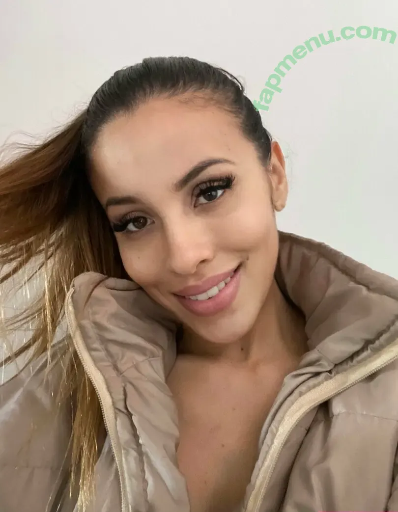 sofiarodriguezofficial nude photo #0016 (sofiarodriguezofficial)