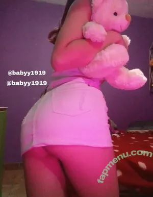 sofiblossomm / sofi_bloosom nude photo #0006