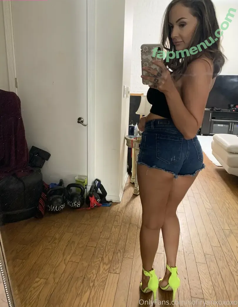 sofiryanxoxoxo nude photo #0147 (sofiryanofficial)