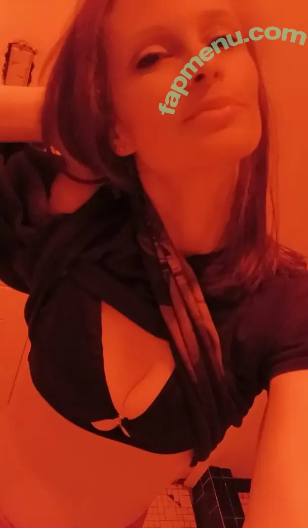 softredhead nude photo #0015 (softredhead)