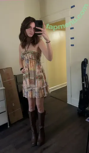 Soggyalien22 / soggyalien nude photo #0313