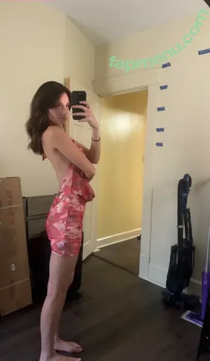 Soggyalien22 / soggyalien nude photo #0314