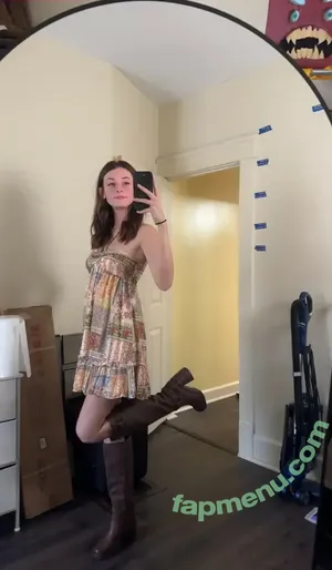 Soggyalien22 / soggyalien nude photo #0316