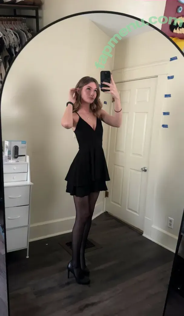 Soggyalien22 nude photo #0159 (soggyalien)