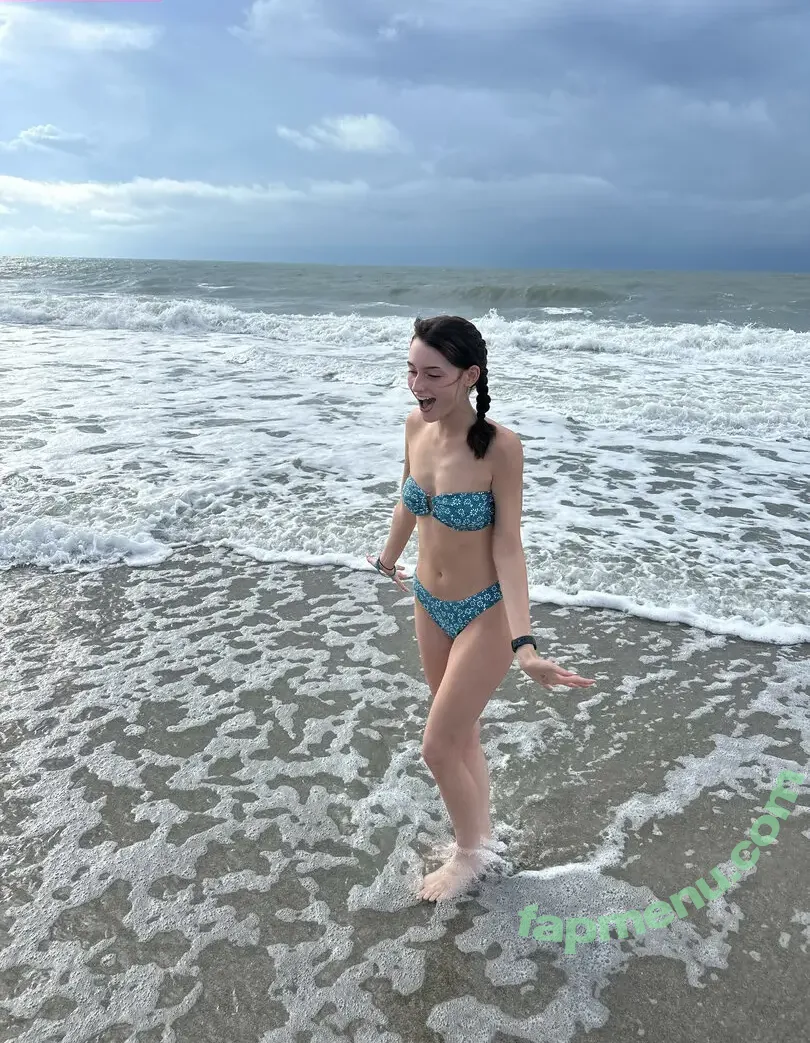 Soggyalien22 nude photo #0207 (soggyalien)