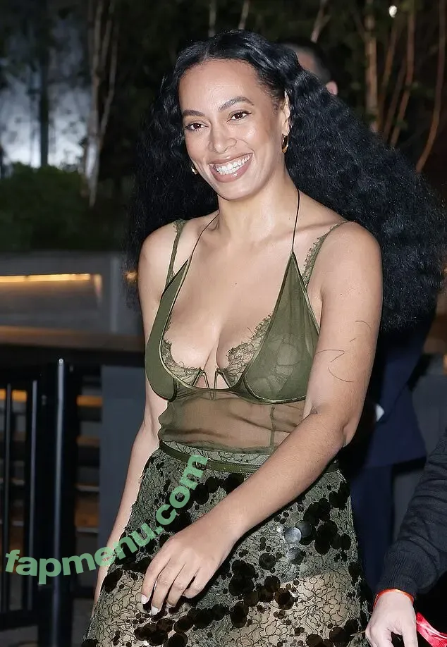 Solange Knowles nude photo #0044 (solangeknowles)