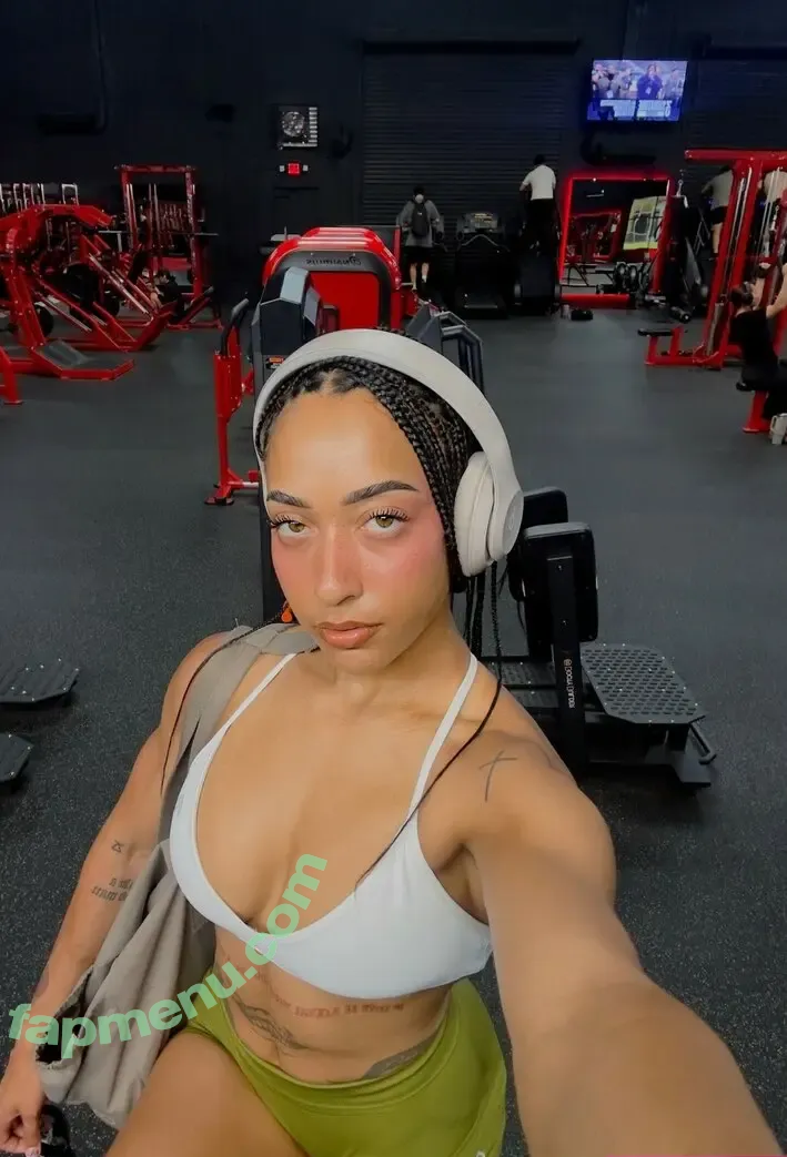 solesndsouls nude photo #0153 ( / Praying Mantis / solesnack)