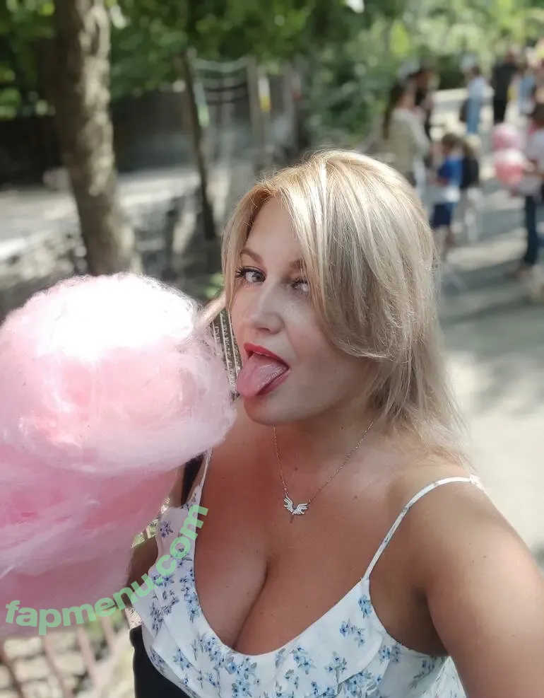 solodka_tata nude photo #0018 (solodkayatata)