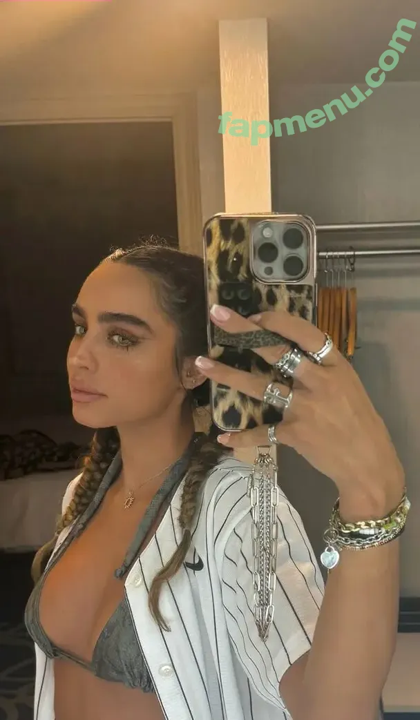 Sommer Ray nude photo #4201 (sommer-ray / sommerray)