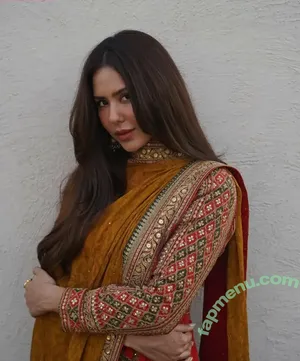 Sonam Bajwa / sonambajwa nude photo #0030