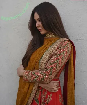 Sonam Bajwa / sonambajwa nude photo #0031