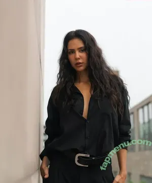 Sonam Bajwa / sonambajwa nude photo #0068