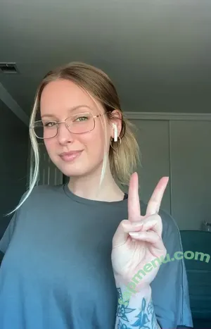 Sonja Reid / OMGitsfirefoxx nude photo #0191