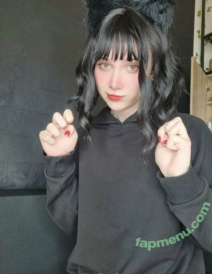 sonya_cosplay nude photo #0007 (sonya_cosplay)