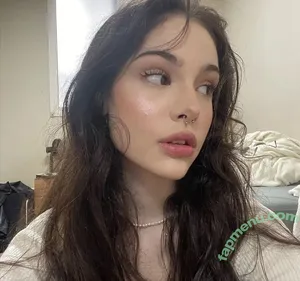  nude photo #0008