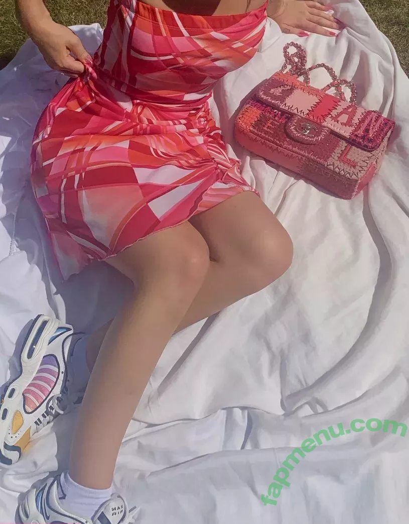 sooofina nude photo #0024 (sooofina)
