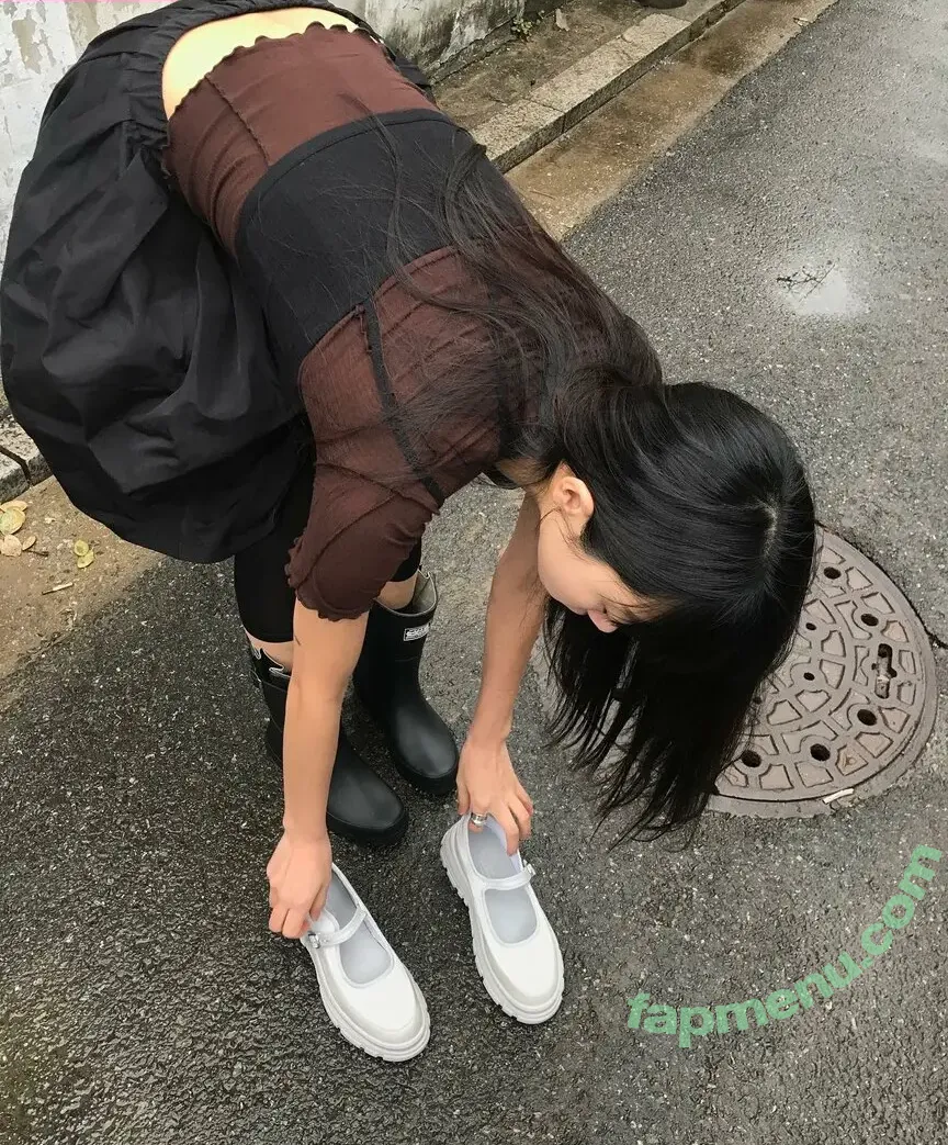 sooooorok nude photo #0004 (Lee Soomin)