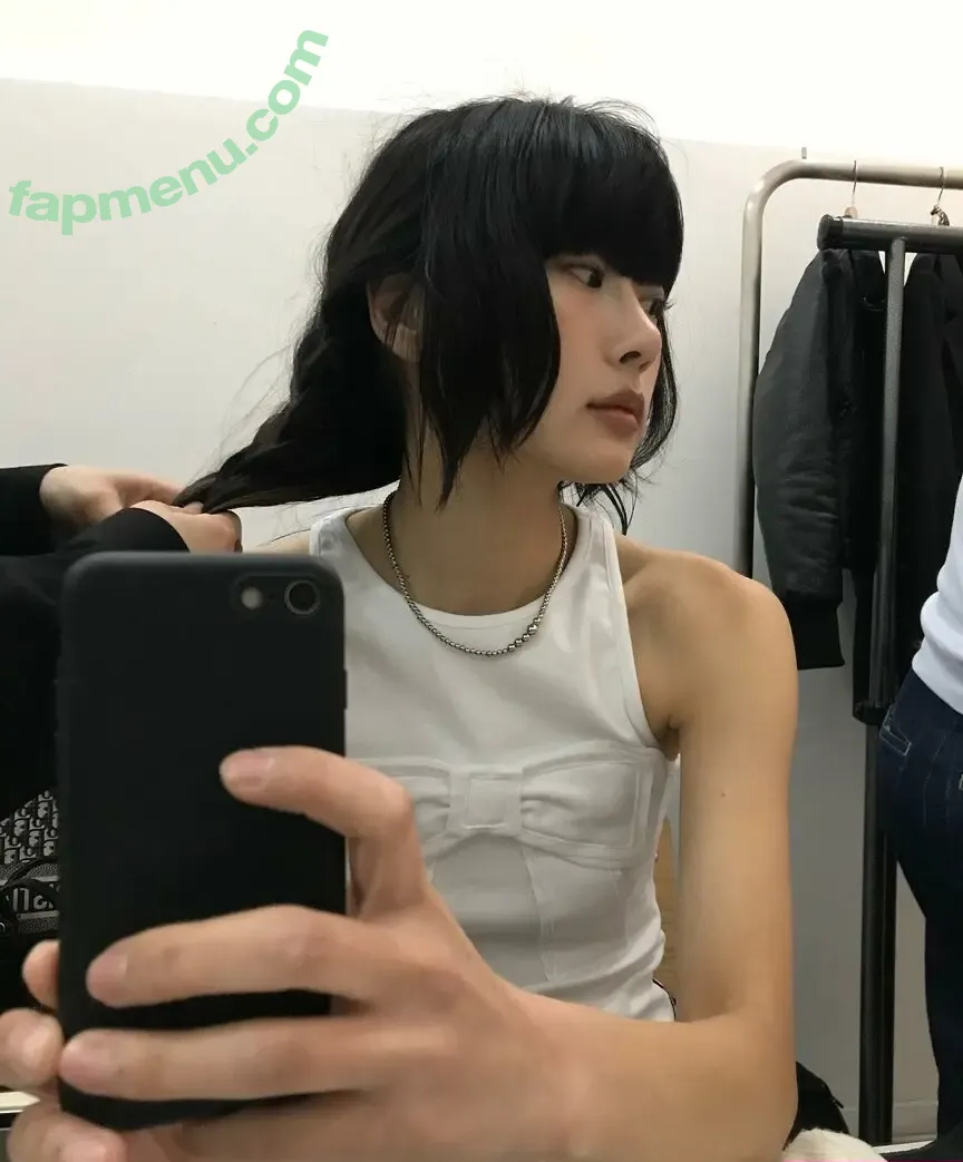 sooooorok nude photo #0006 (Lee Soomin)